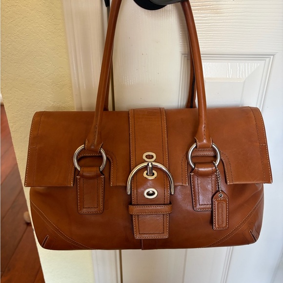 Coach Handbags - Vintage Coach Soho Hampton Satchel Leather Handbag